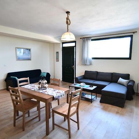 Searockhouse Villa Palaiontsiflikion Bagian luar foto
