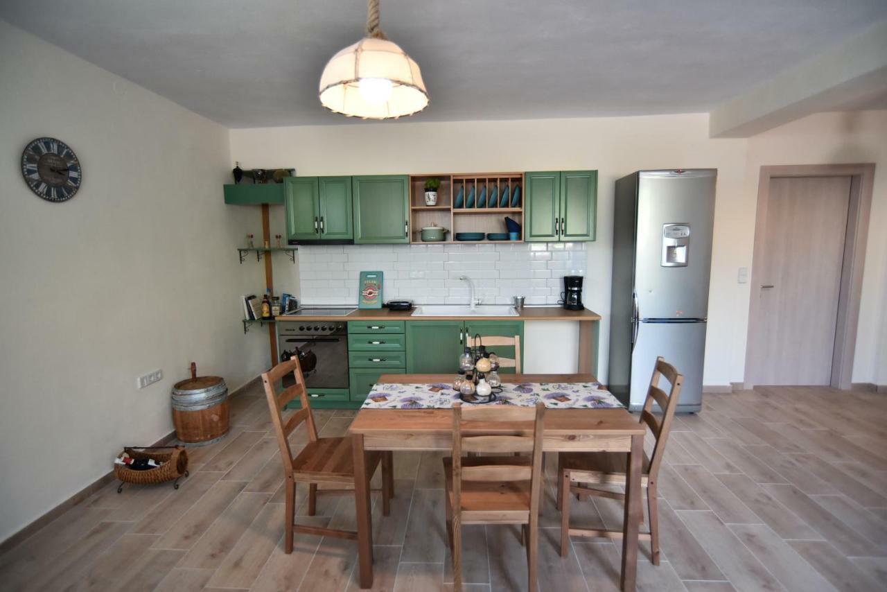 Searockhouse Villa Palaiontsiflikion Bagian luar foto