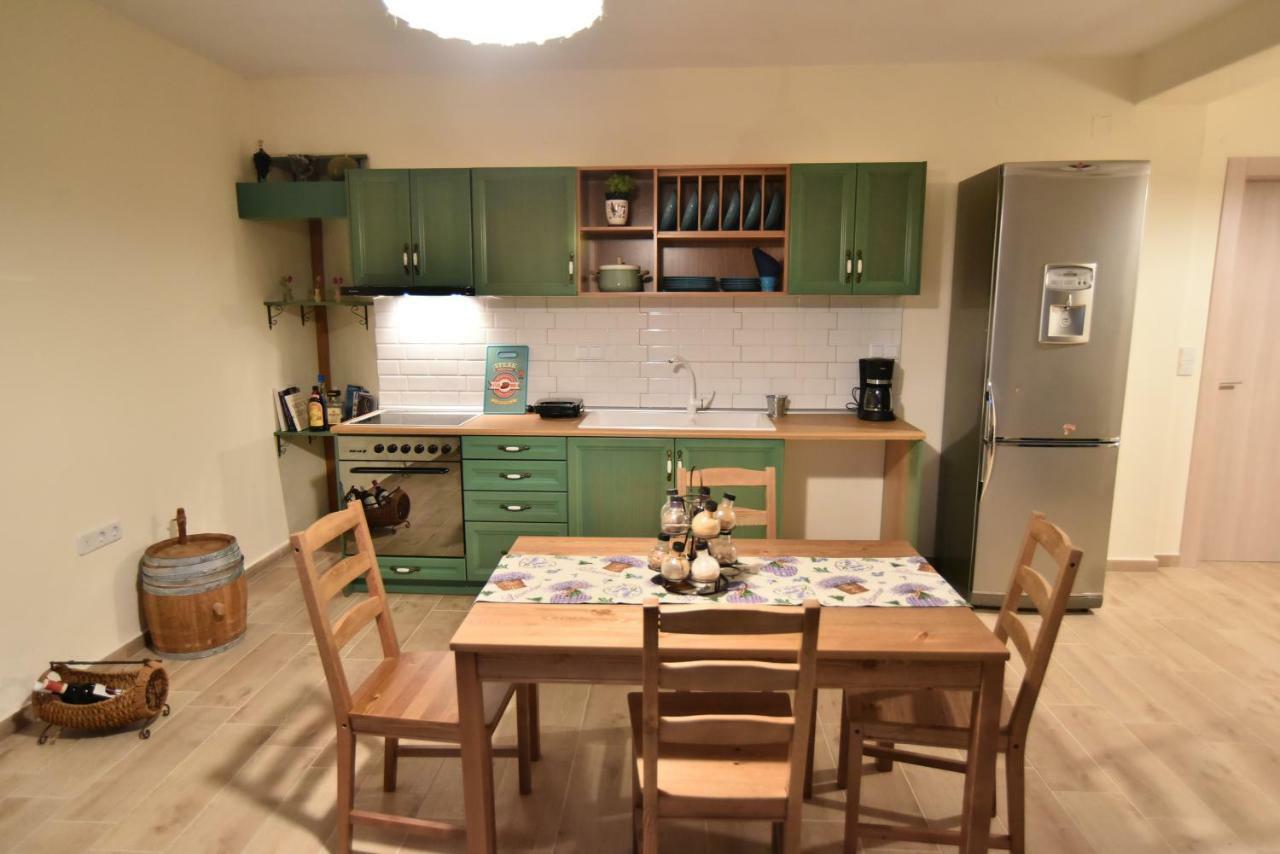 Searockhouse Villa Palaiontsiflikion Bagian luar foto