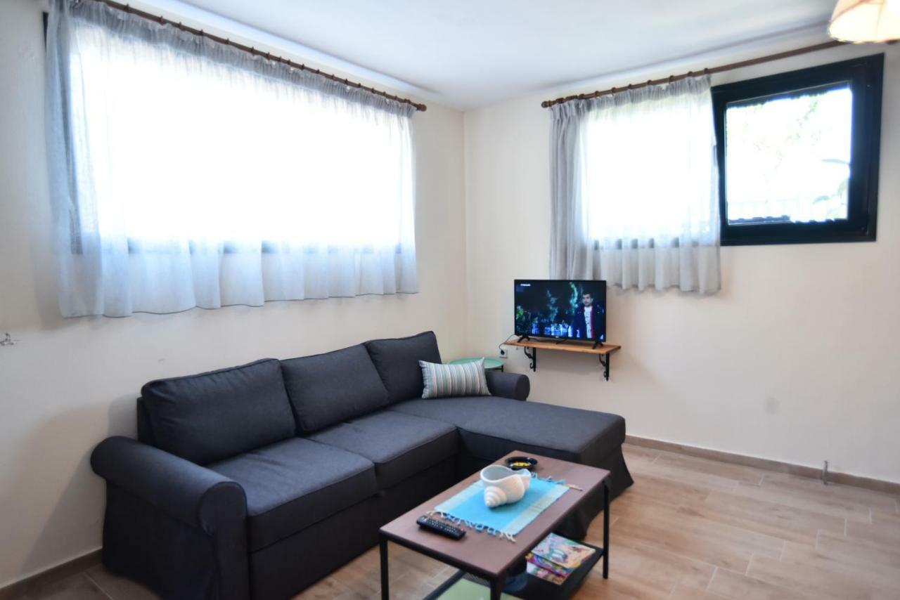 Searockhouse Villa Palaiontsiflikion Bagian luar foto