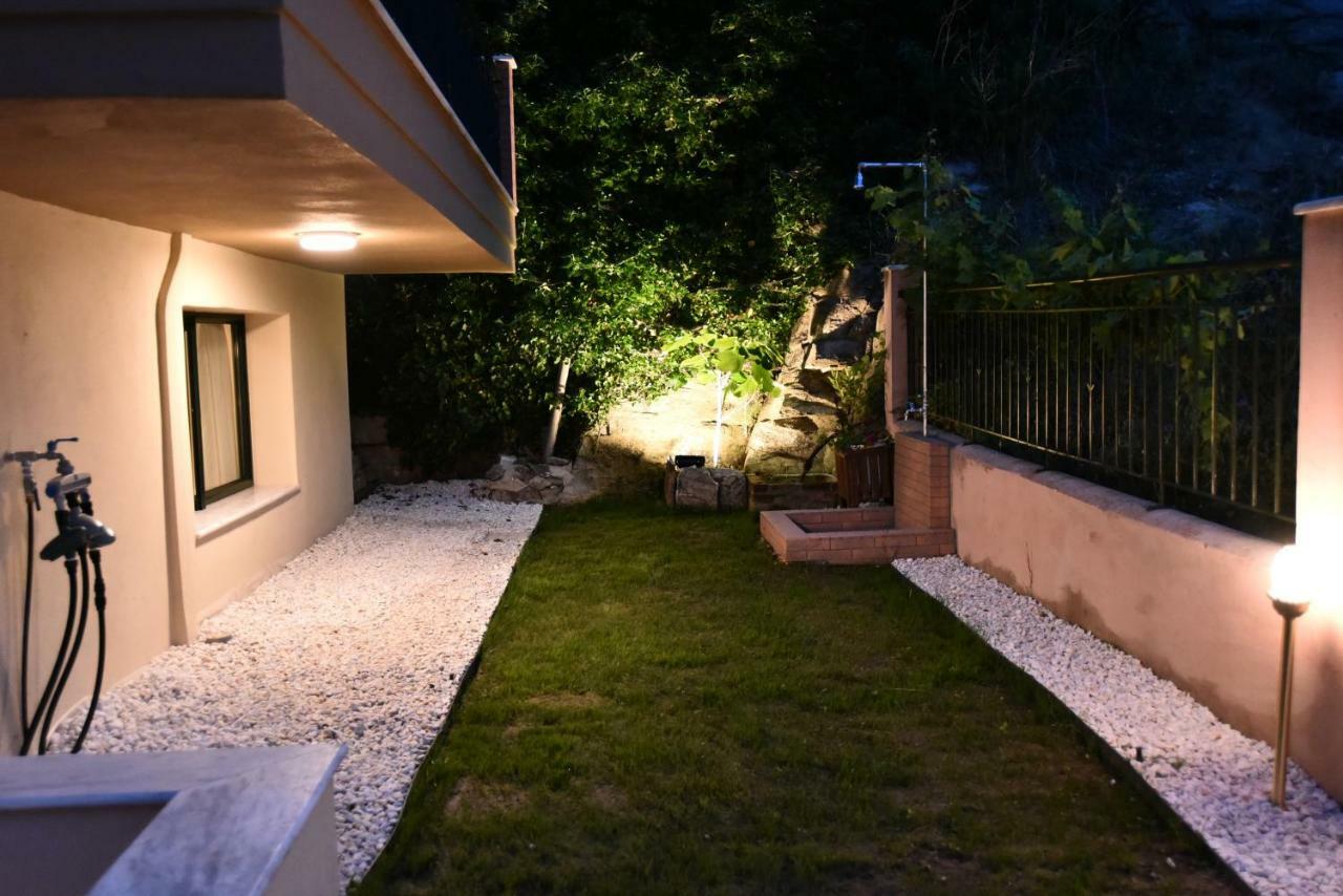 Searockhouse Villa Palaiontsiflikion Bagian luar foto
